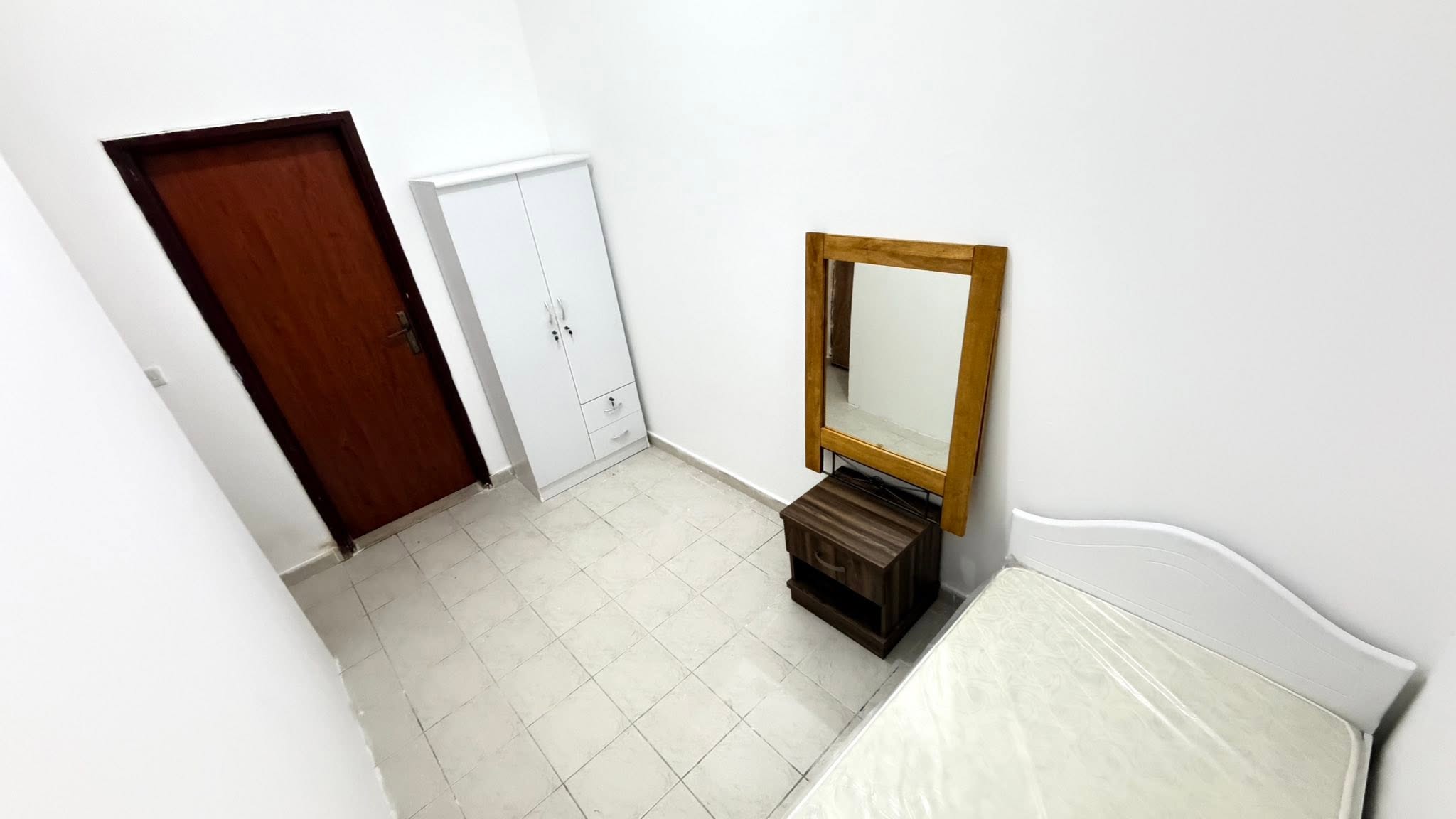 ROOM FOR RENT IN Al-sadd - Photo 1