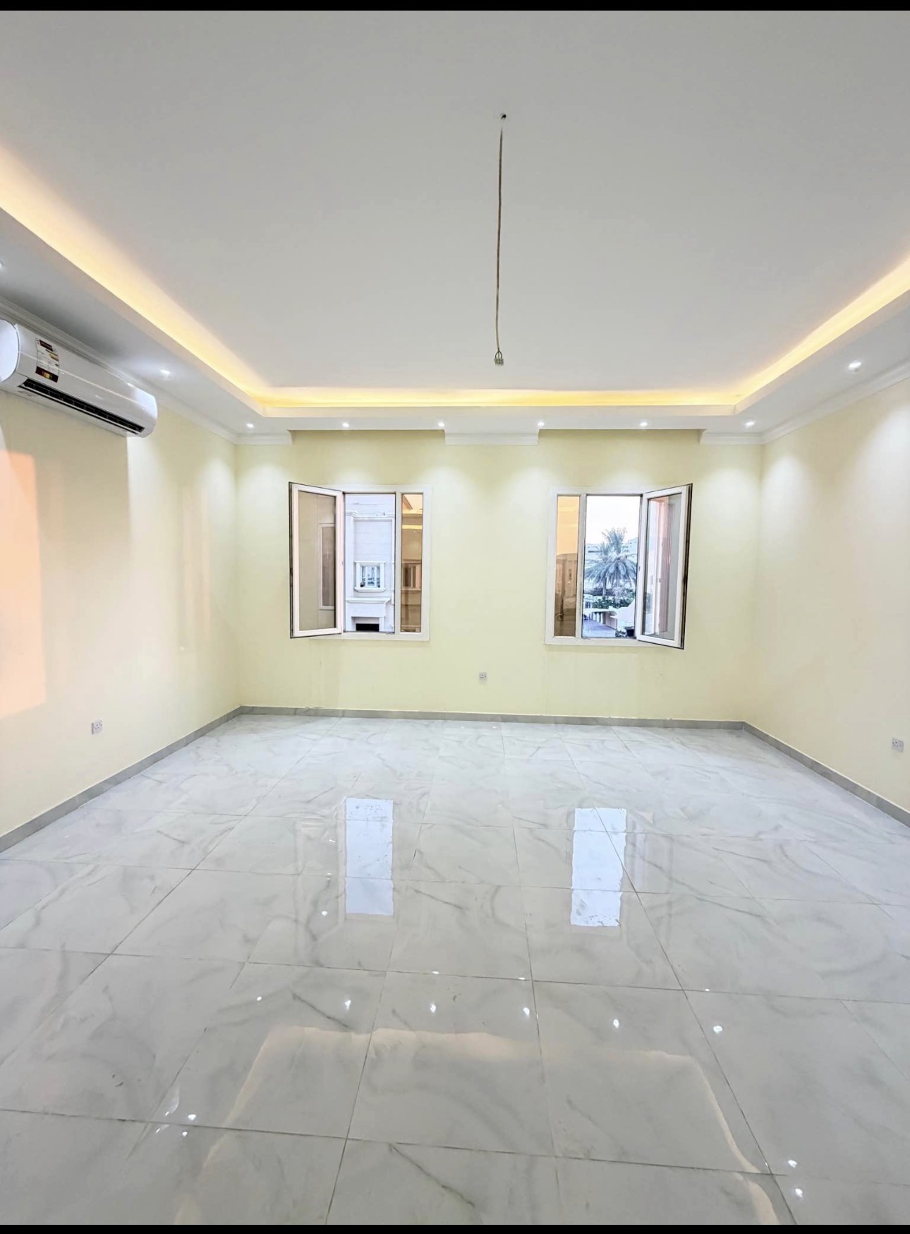 Family Rooms New Studios and One Bhk Available In *Matar Qadeem* /*Old Airpor*t* , *Hilal* , *Al *Thumama* , *Ain Khaled* *and* *Al Wakara*  Contact *Number*  🤙 *+974 74741678* 👈 Wa.me/+97474741678  ( *01* ) *Un* Furniture Studio📍Behind Al Zaman Exance *1 - Photo 5
