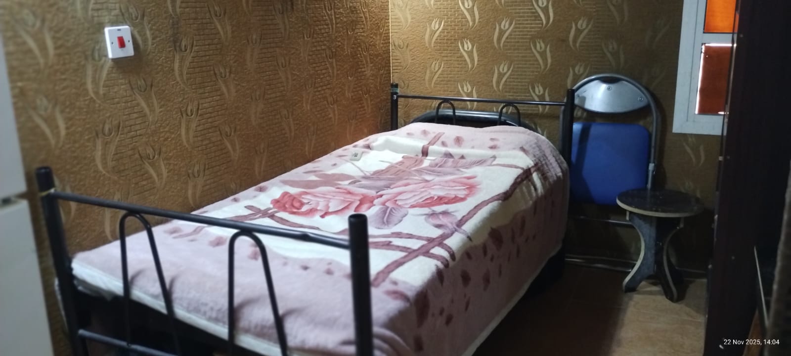 Looking for a clean, comfortable, A fully furnished room is available for a male executive bachelor in New Al Rayyan. - Photo 1