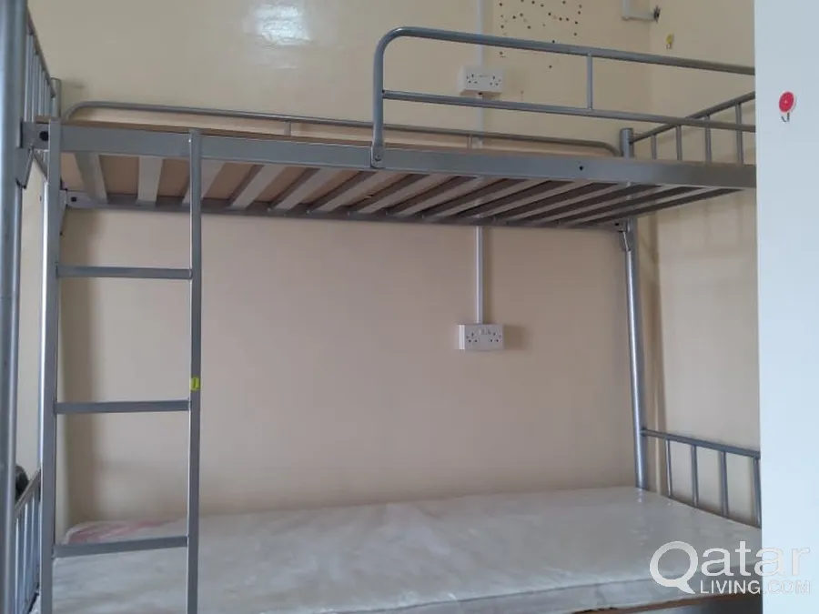 Bad space available in Al Naser. Near Jareer Book store Ramada Signal- for Male - Photo 1